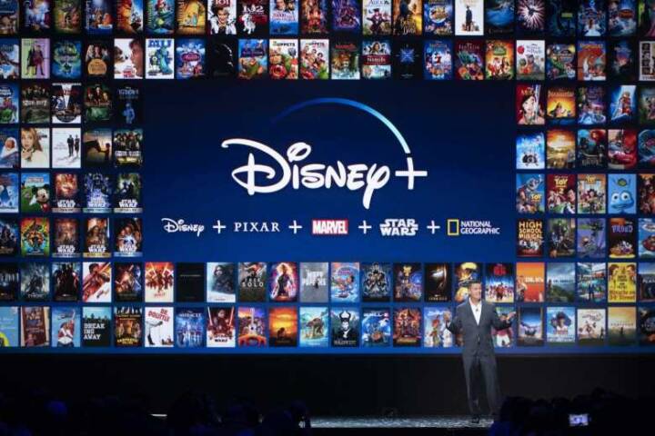 Toy Story 4 Star Wars Mandalorian Disney+