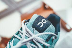 On Running Cloudflyer Cloudultra Sneaker Laufschuh