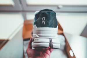 On Running Cloudflyer Cloudultra Sneaker Laufschuh