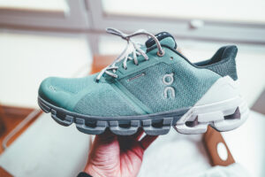 On Running Cloudflyer Cloudultra Sneaker Laufschuh